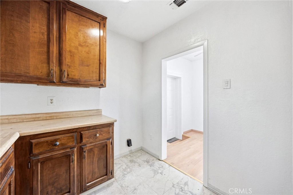 931 26th Property Photo 57