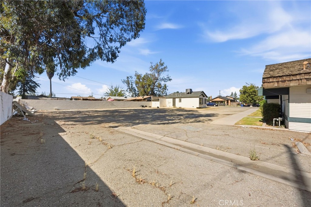931 26th Property Photo 60