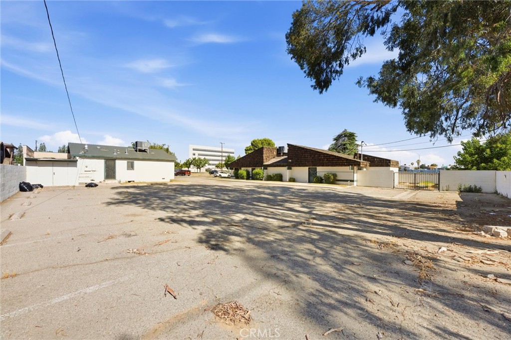 931 26th Property Photo 61