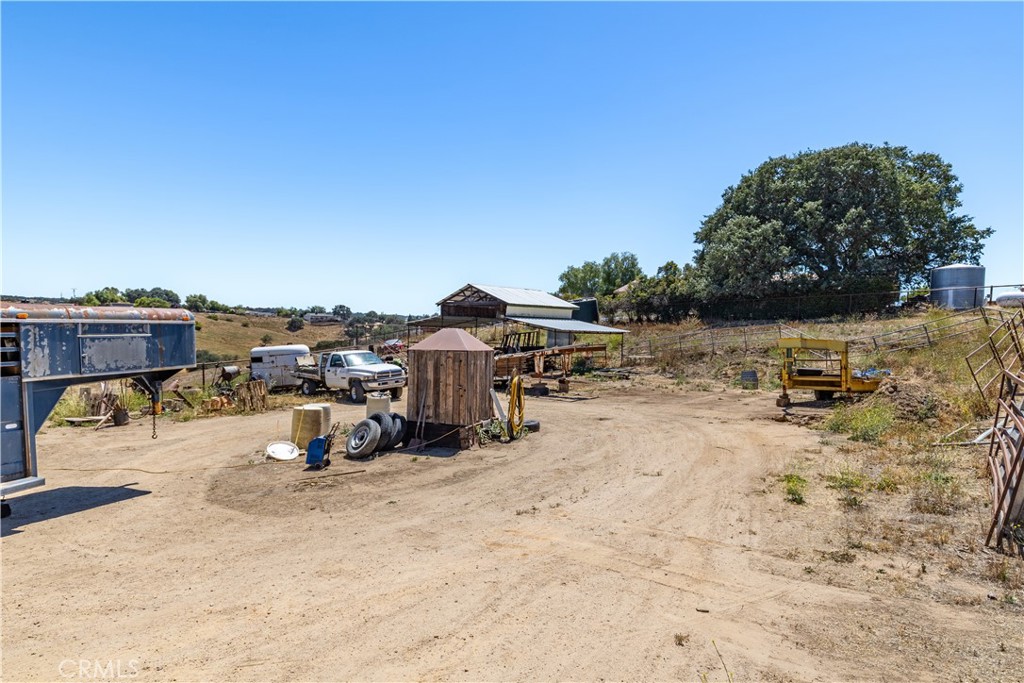 5740 Forked Horn Property Photo 32
