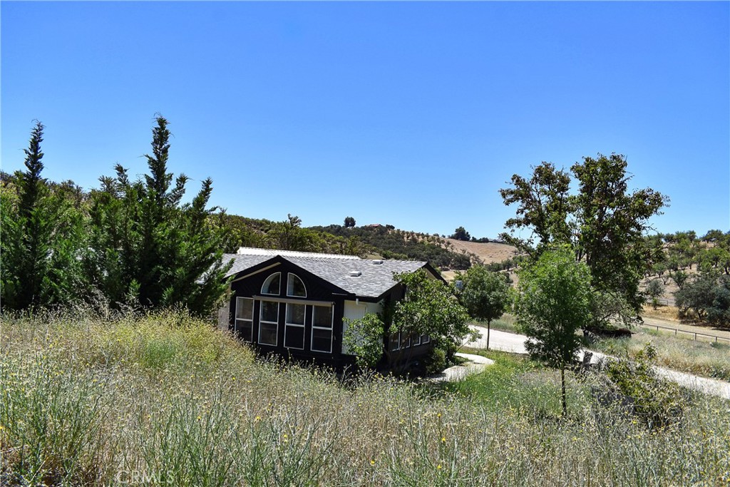4565 S El Pomar Property Photo 6