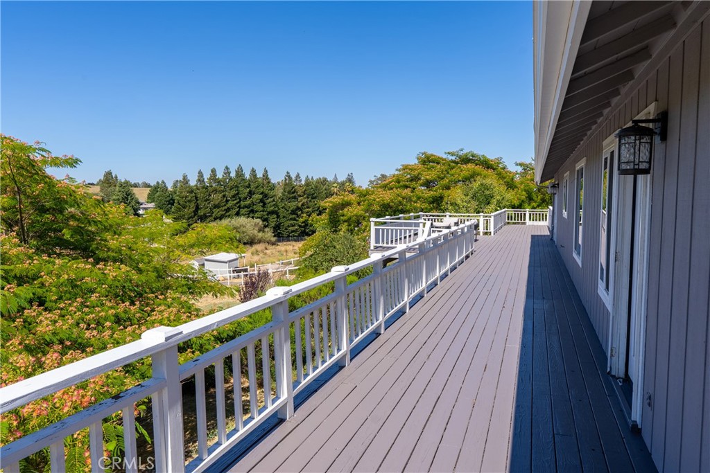 164 Helgren Court Property Photo 33