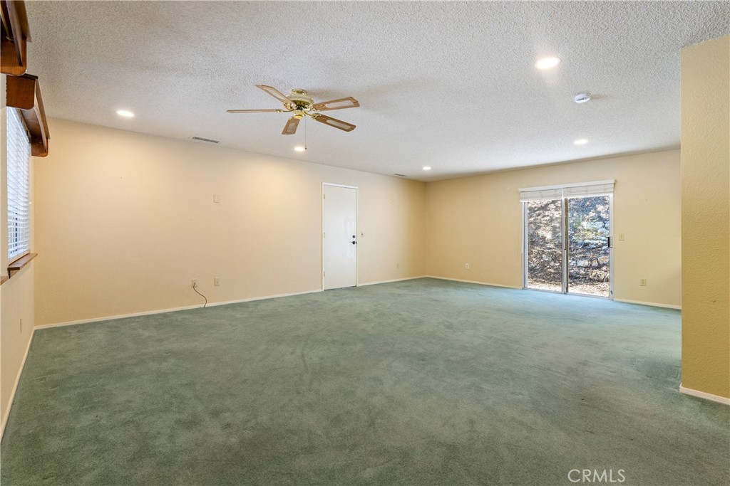 7950 San Clemente Property Photo 5