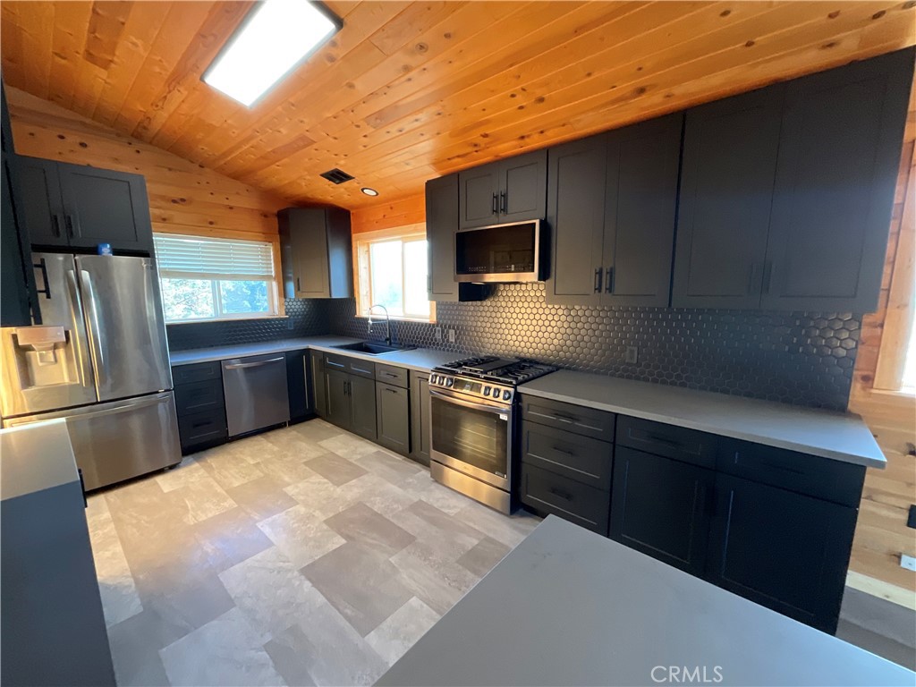 13730 Feldman Property Photo 10