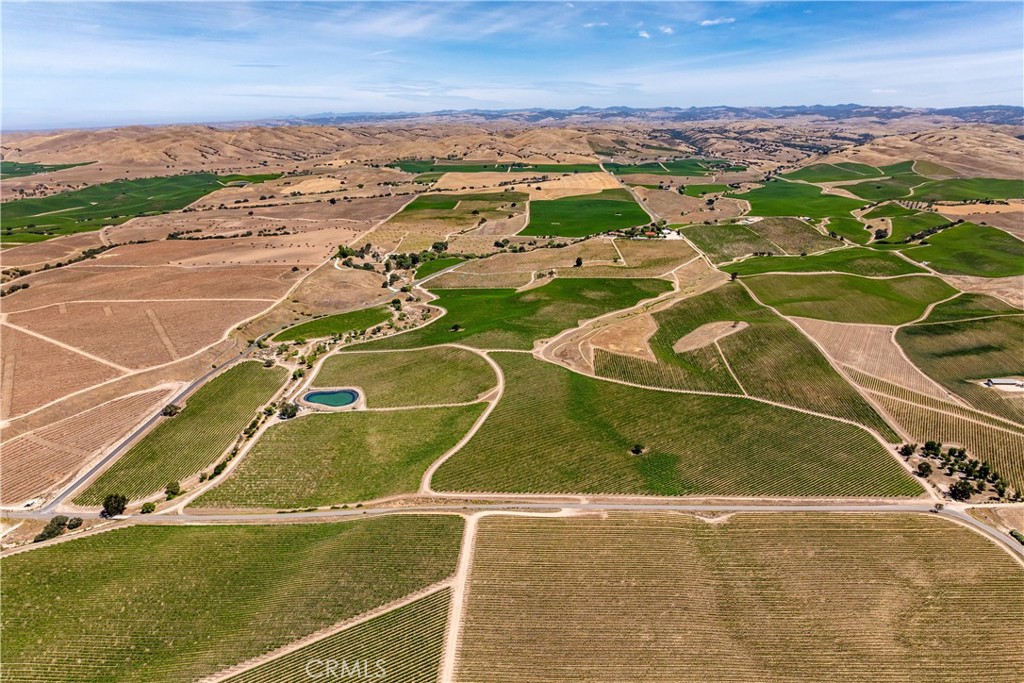 7160 Estrella Property Photo 4