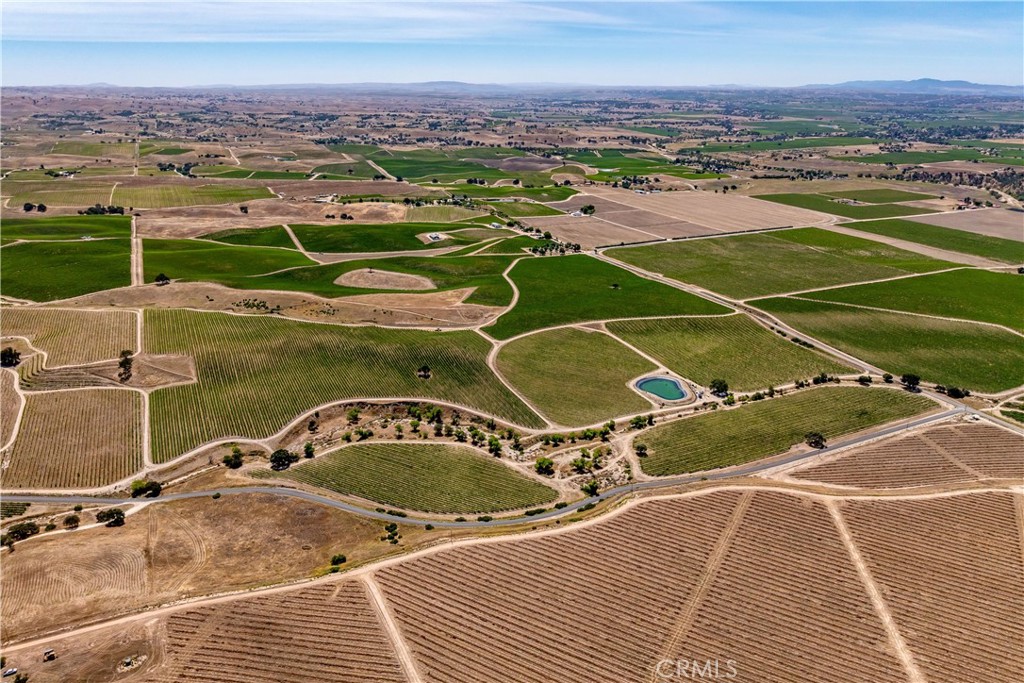 7160 Estrella Property Photo 9