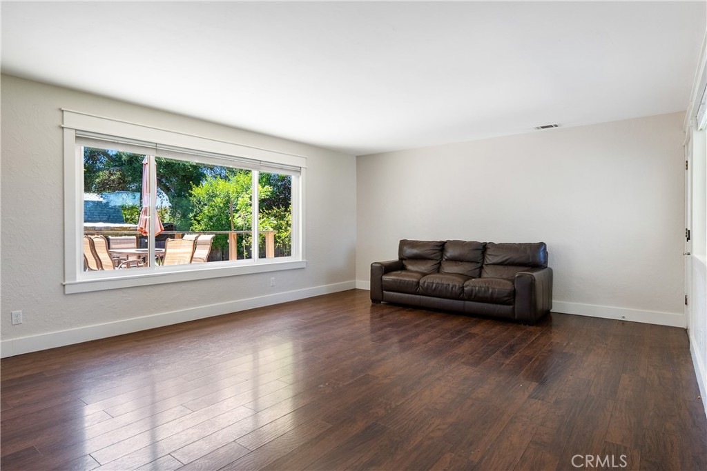 9606 Atascadero Property Photo 6