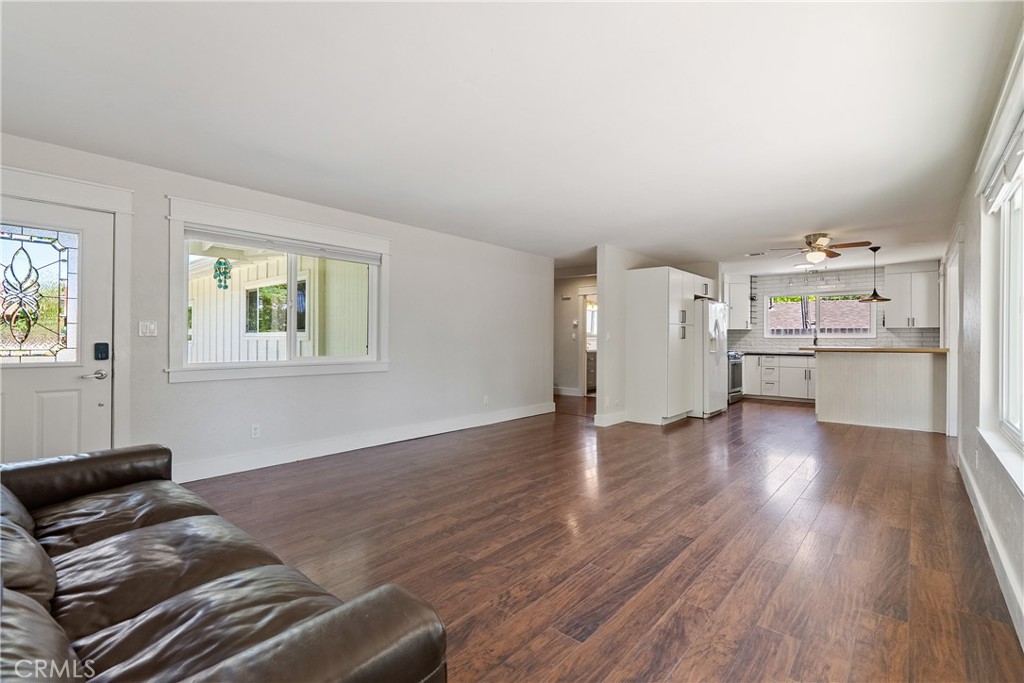 9606 Atascadero Property Photo 7