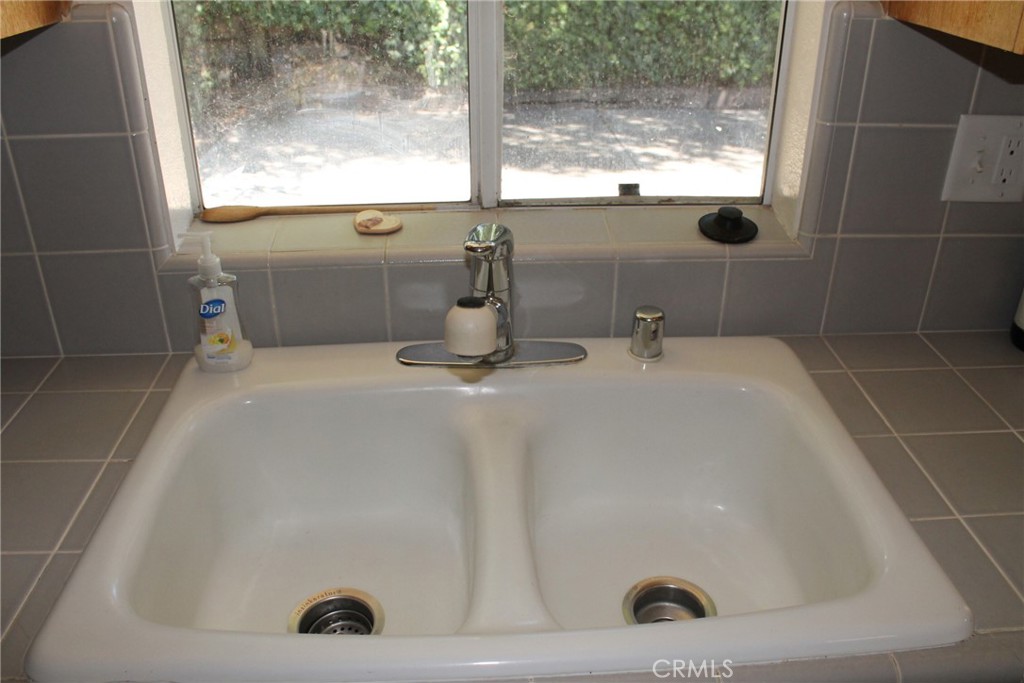 1149 Caddie Lane Property Photo 17