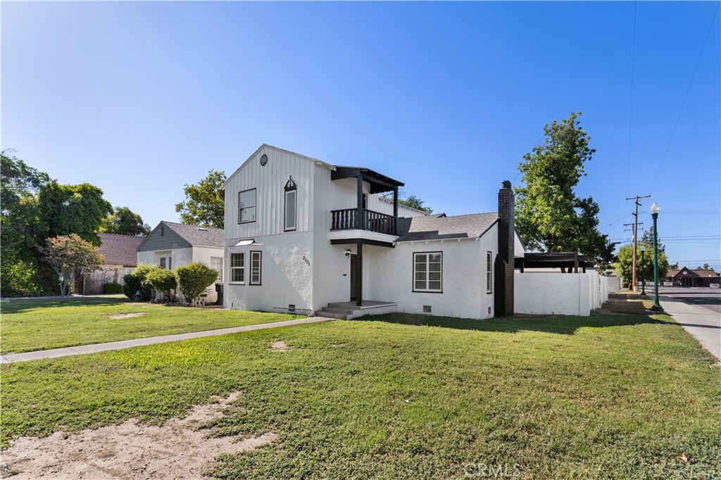 2131 1st Property Photo 1