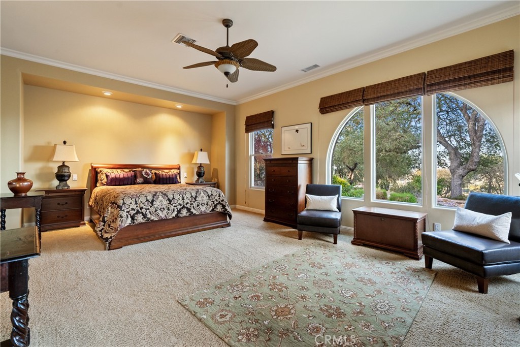2438 Battering Rock Property Photo 37