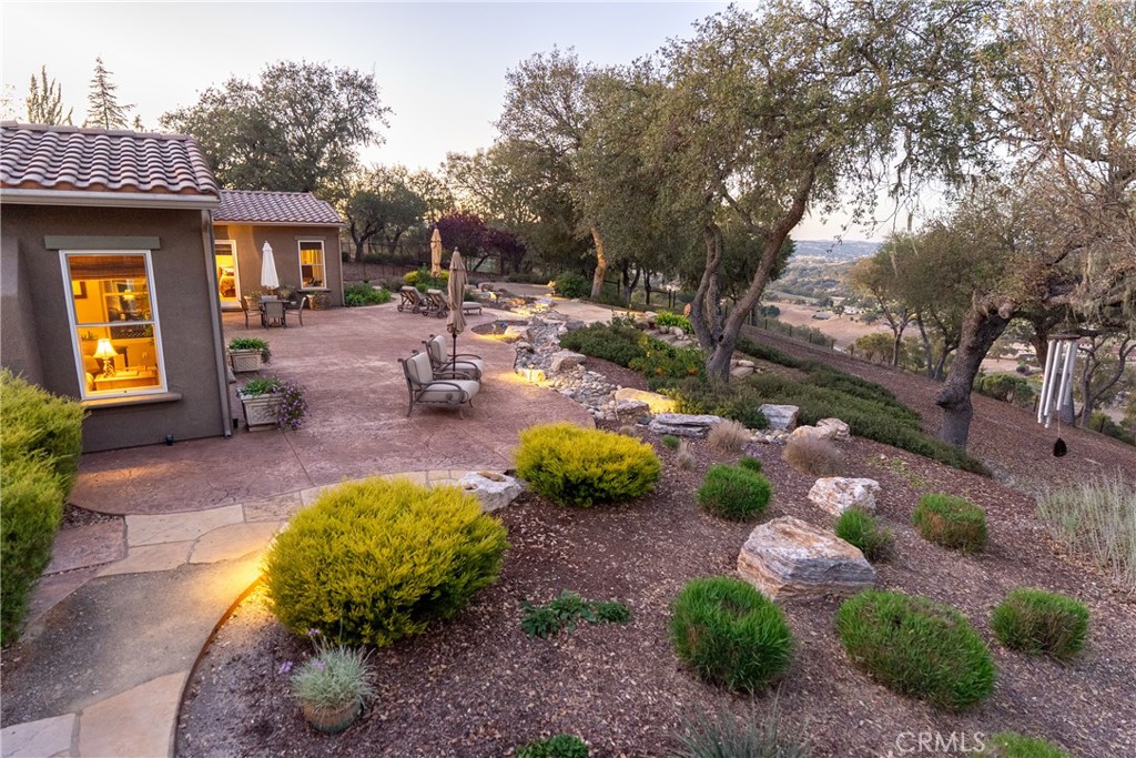 2438 Battering Rock Property Photo 45
