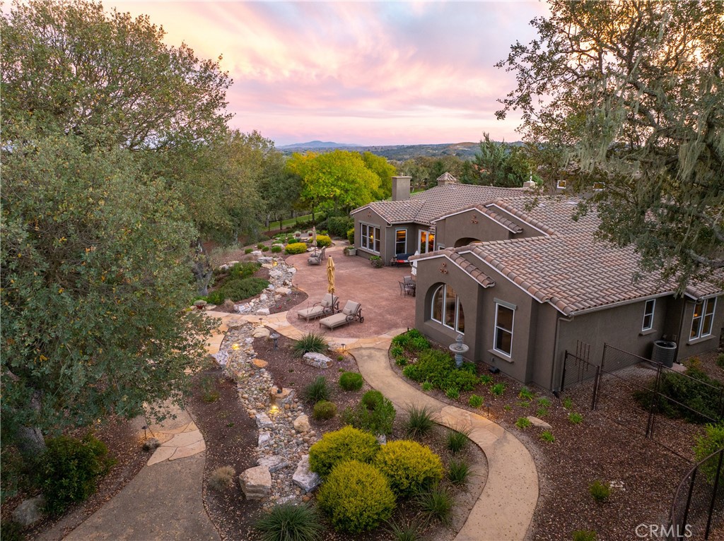 2438 Battering Rock Property Photo 47
