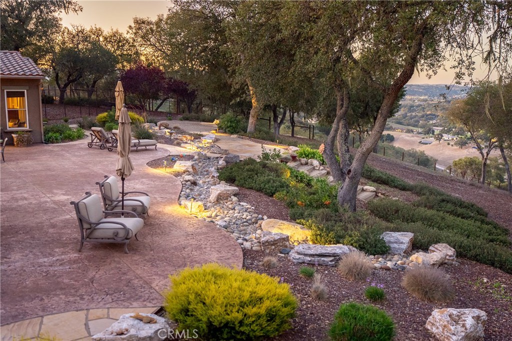 2438 Battering Rock Property Photo 48