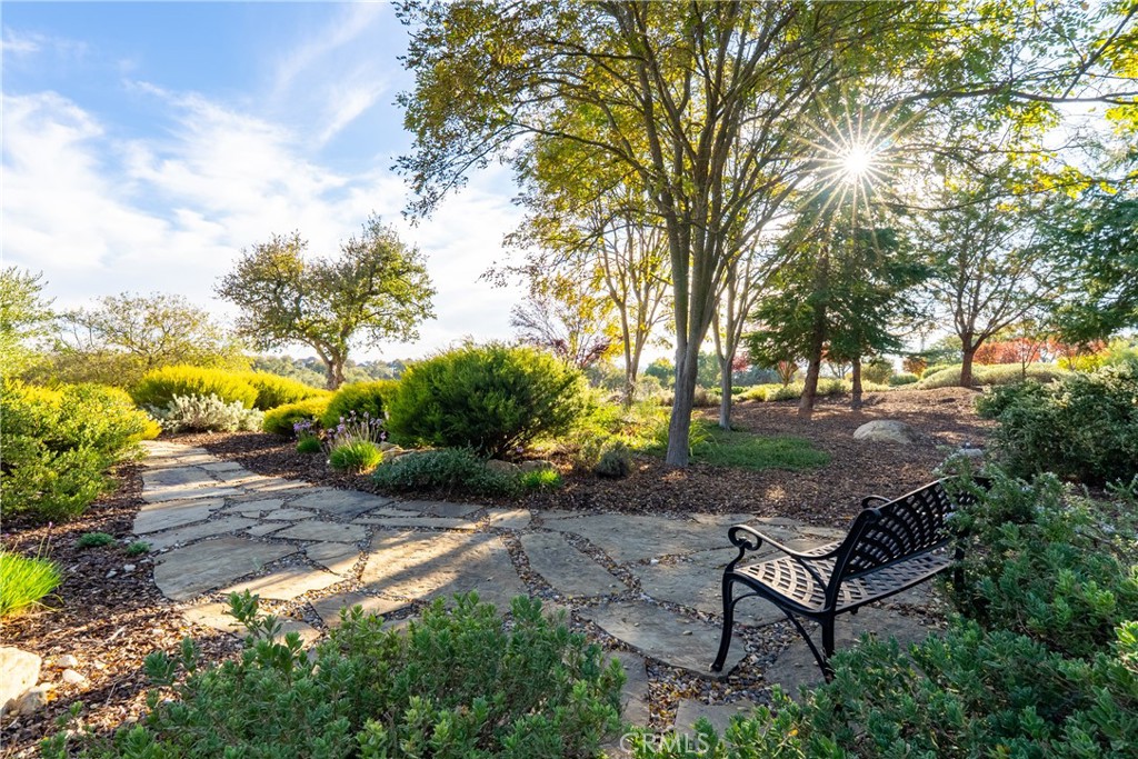 2438 Battering Rock Property Photo 53