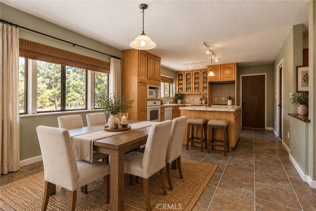 7905 San Gregorio Road Property Photo 3