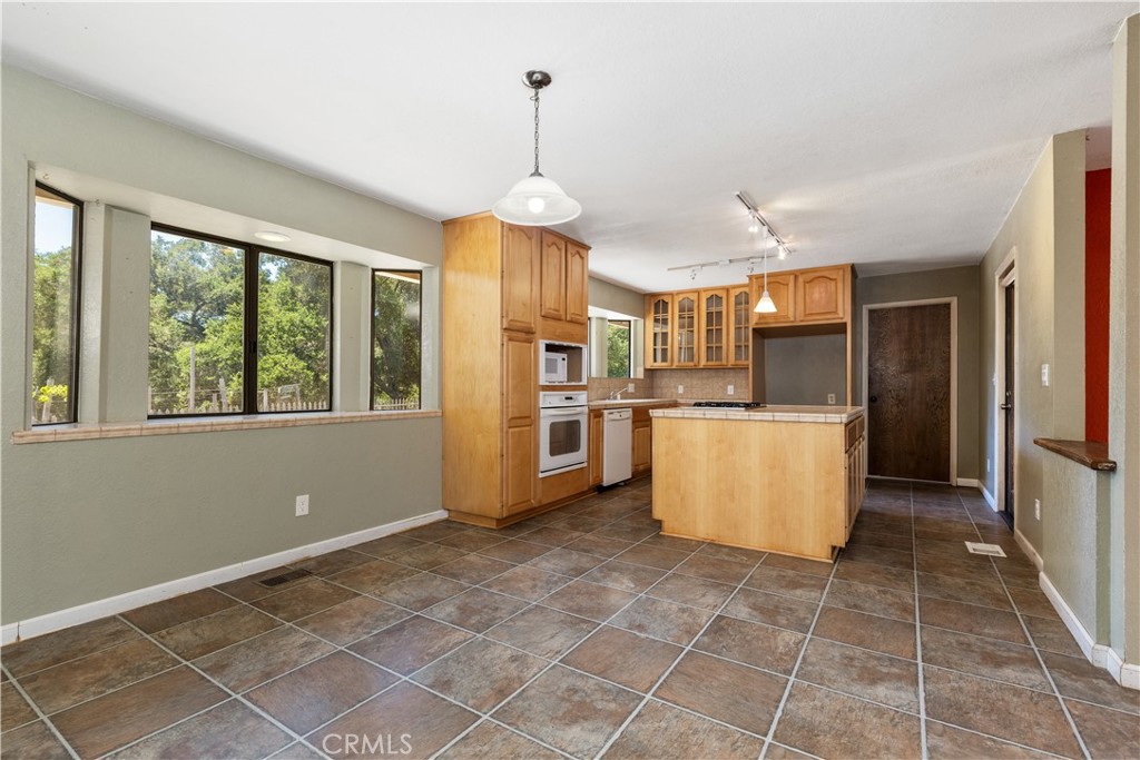 7905 San Gregorio Road Property Photo 8