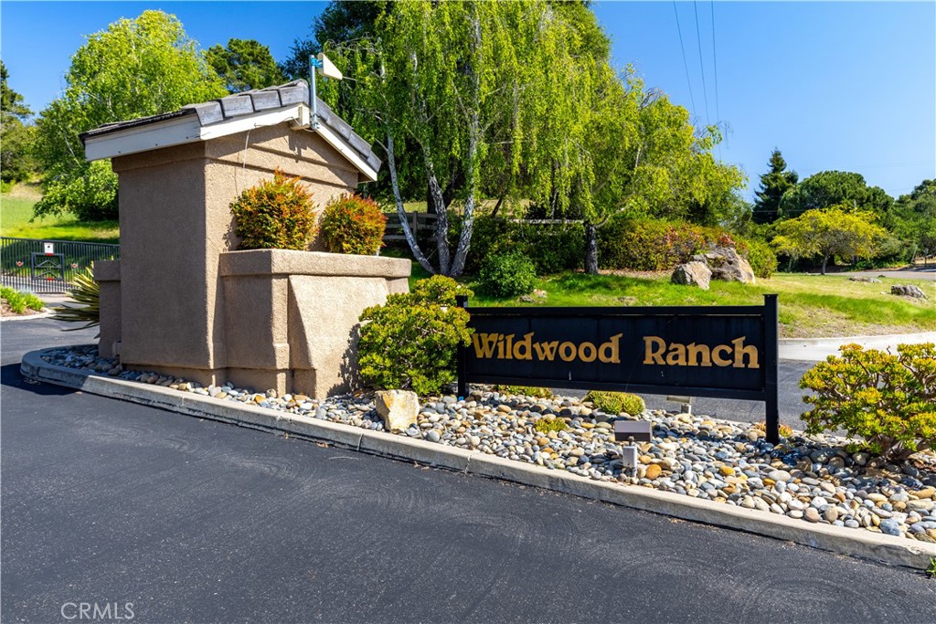283 Tempus Property Photo 1