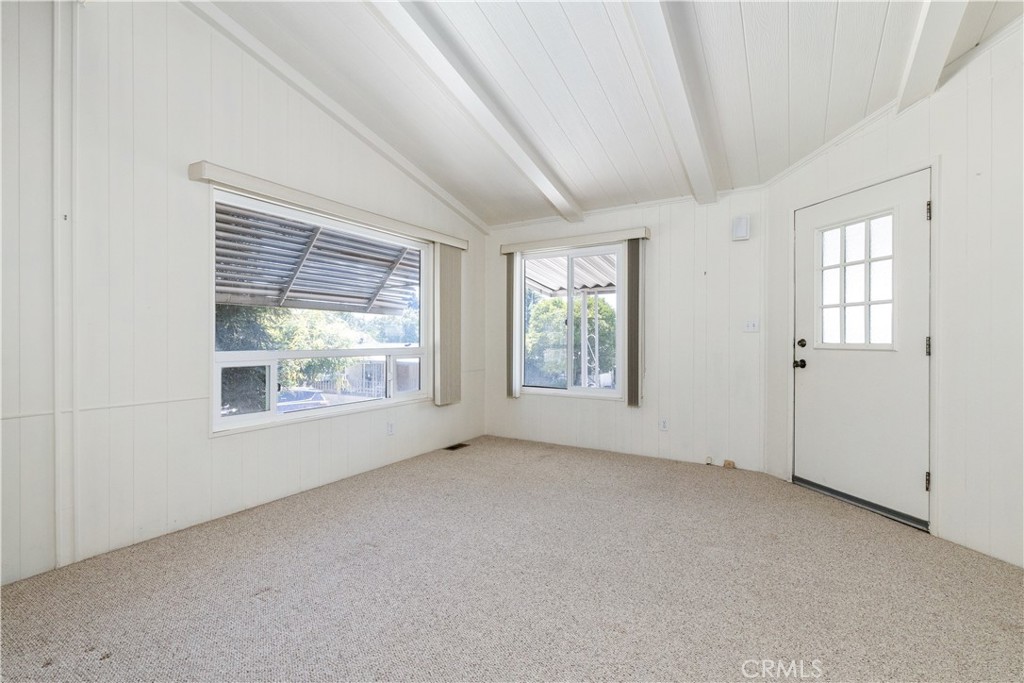 106 Vista Property Photo 8