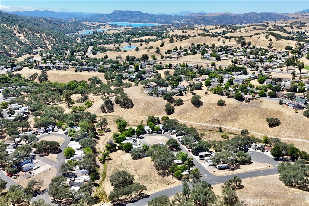 2148 Yellow Feather Circle Property Photo 2