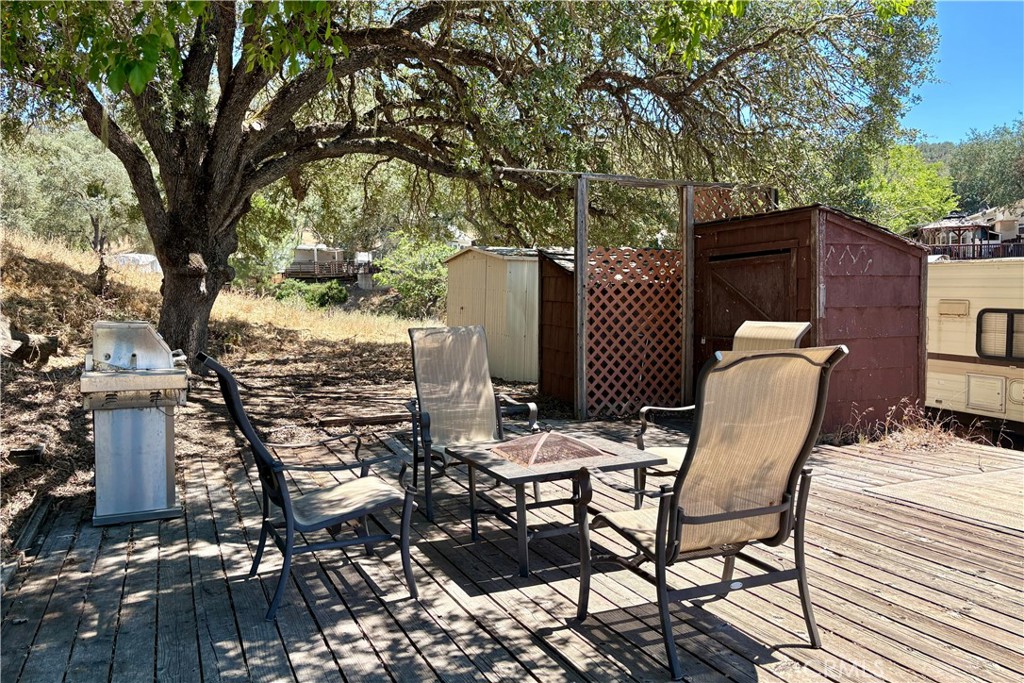 2148 Yellow Feather Circle Property Photo 4