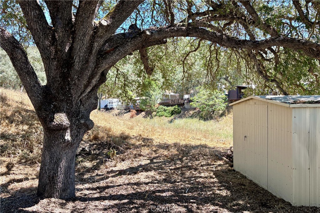 2148 Yellow Feather Circle Property Photo 5