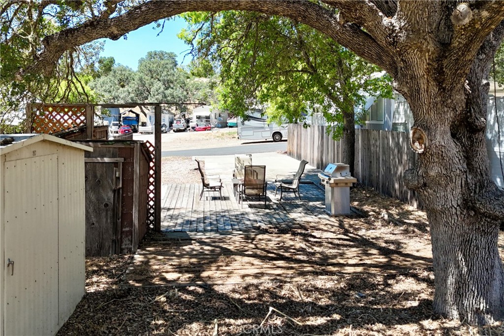 2148 Yellow Feather Circle Property Photo 6