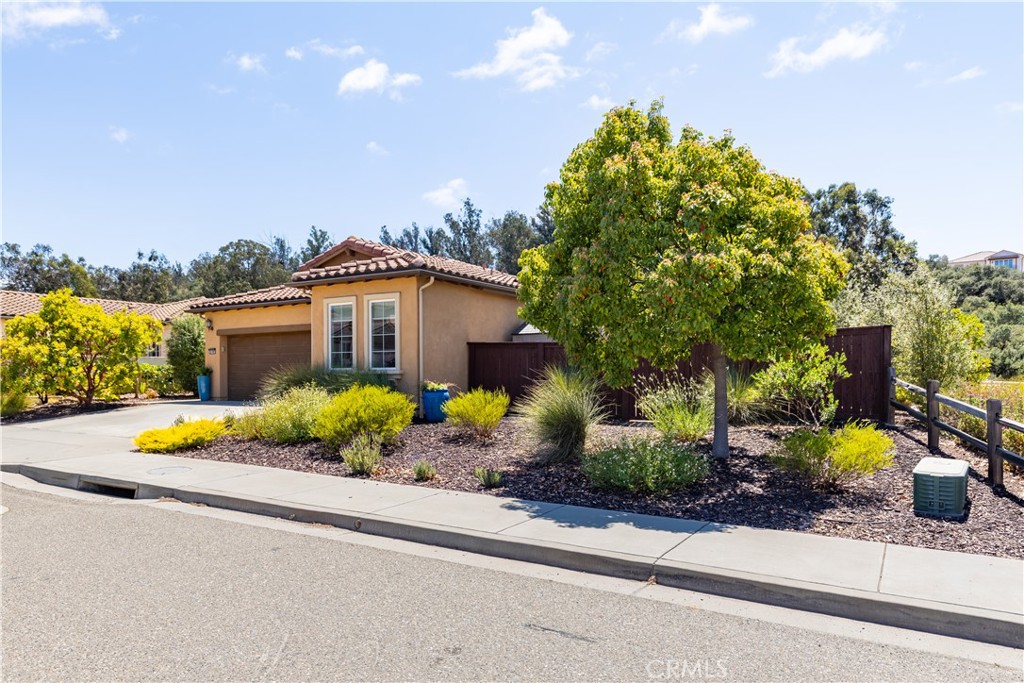 5701 Yarrow Property Photo 4