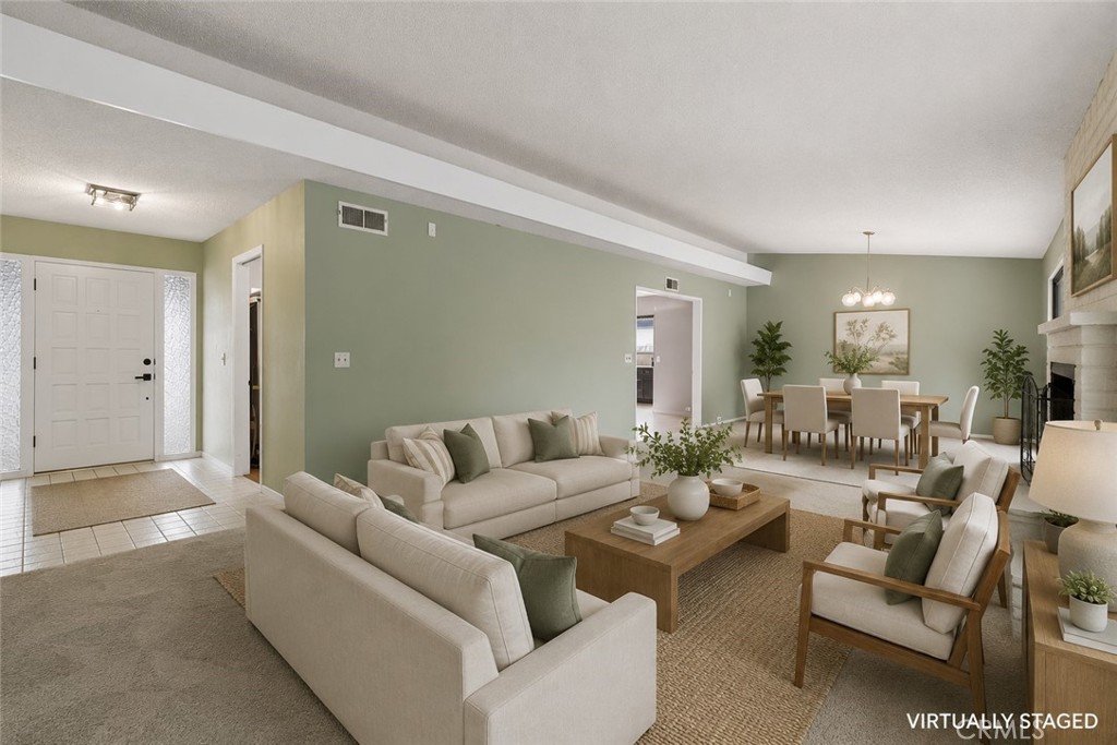 422 Garnet Property Photo 7