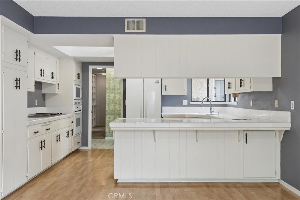 422 Garnet Property Photo 18