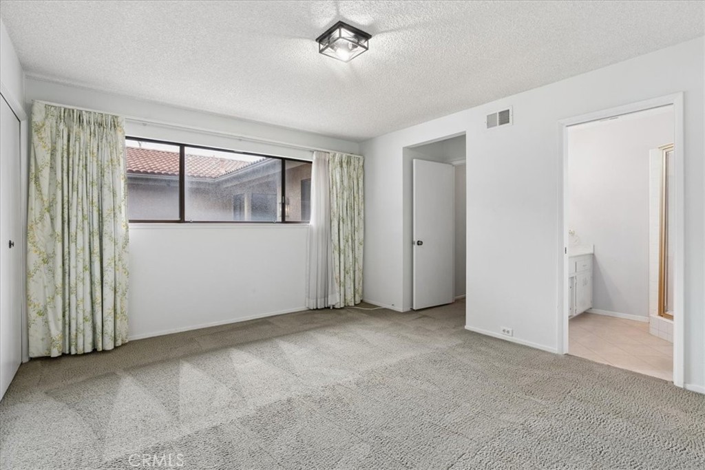 422 Garnet Property Photo 31