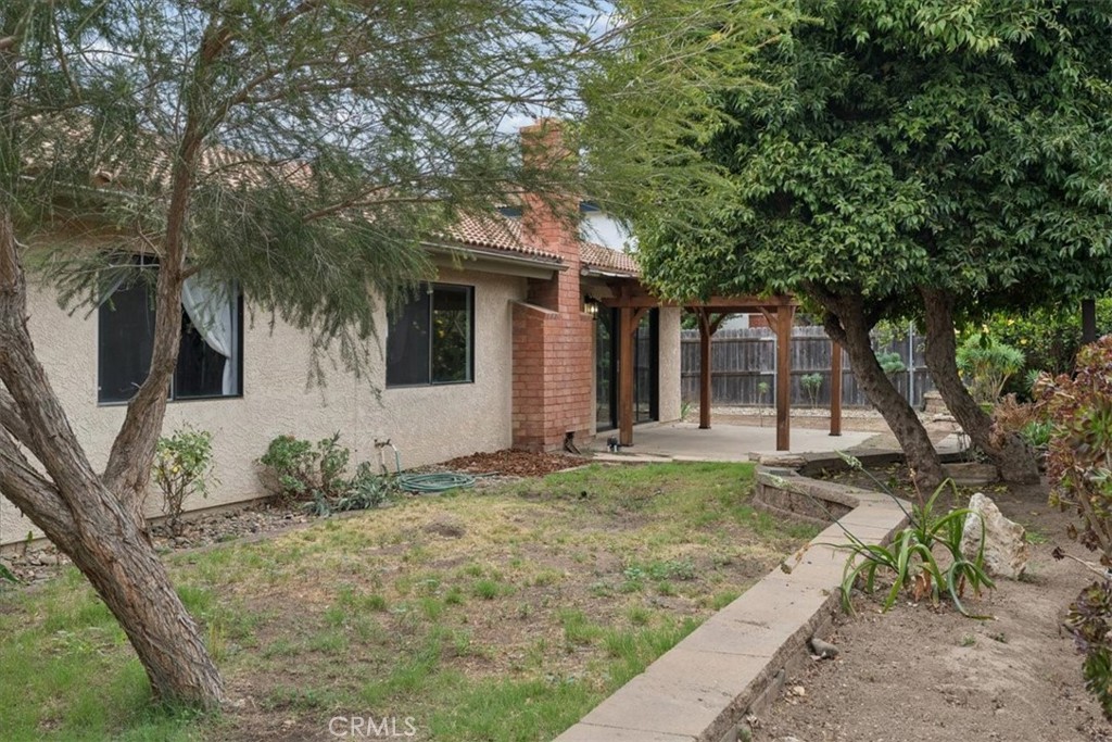 422 Garnet Property Photo 38