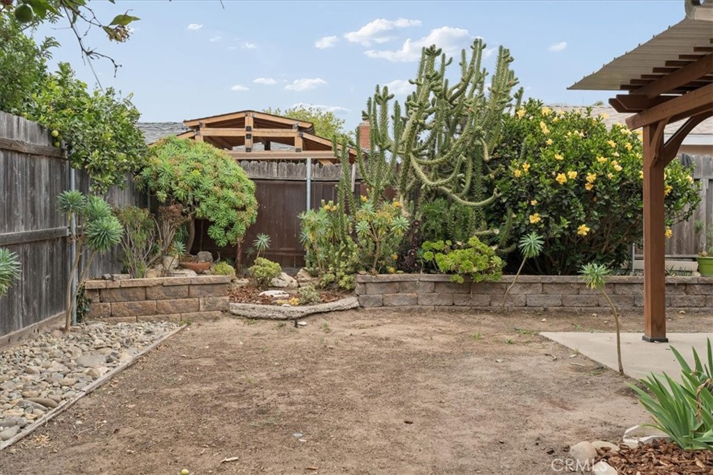 422 Garnet Property Photo 43