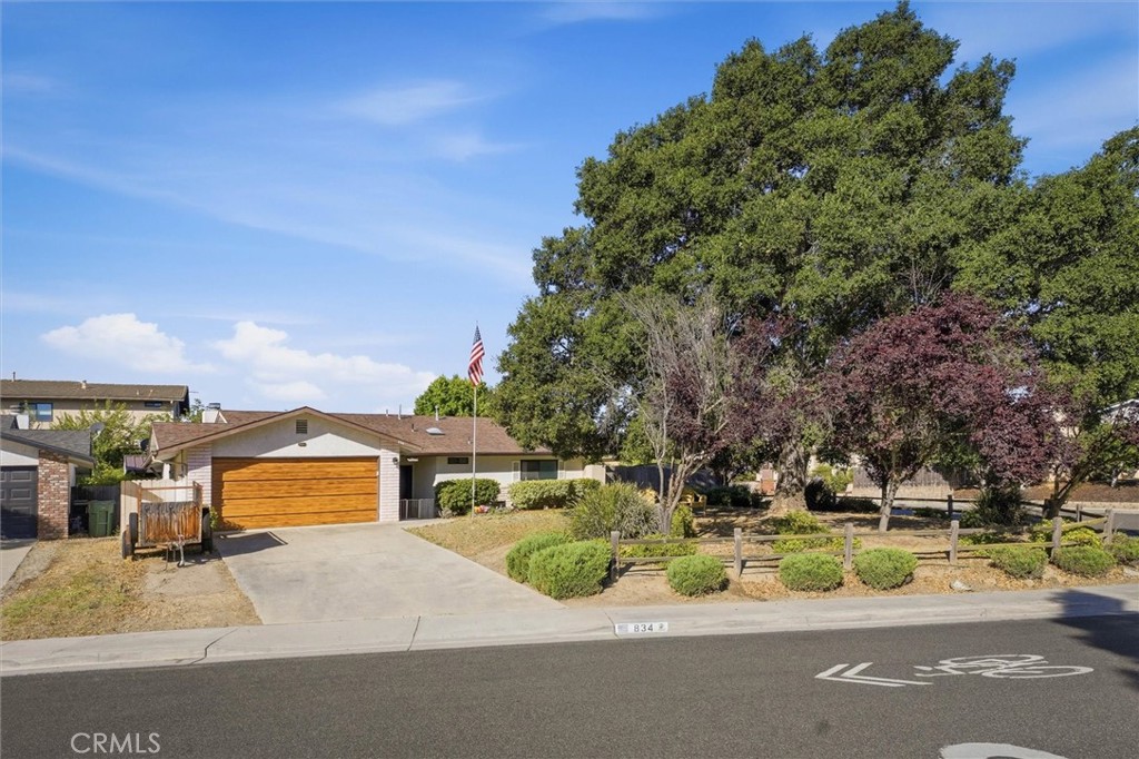834 Nicklaus Property Photo 1