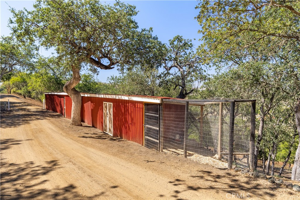 840 Madrone Property Photo 11