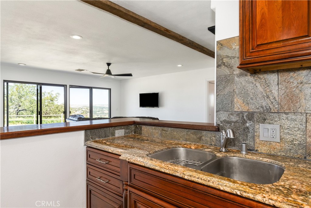 840 Madrone Property Photo 21