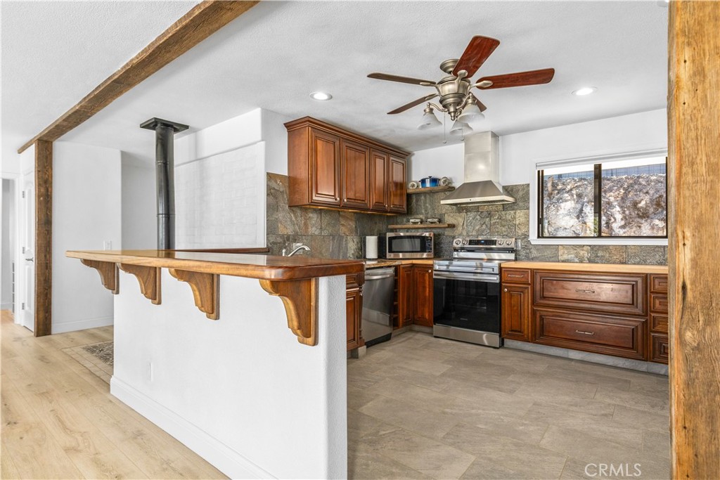 840 Madrone Property Photo 22