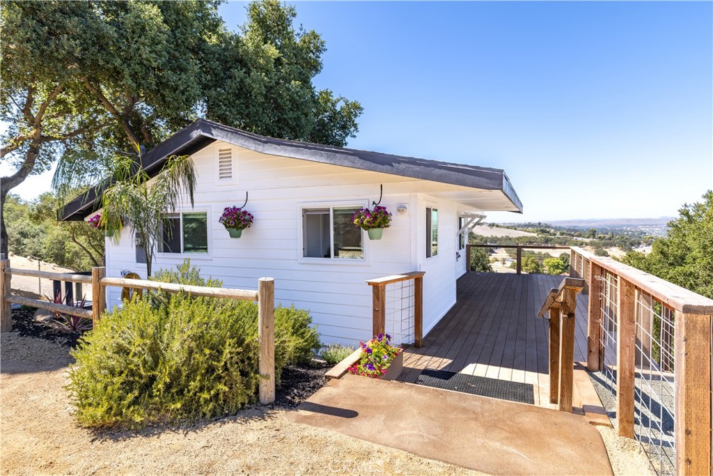 840 Madrone Property Photo 44