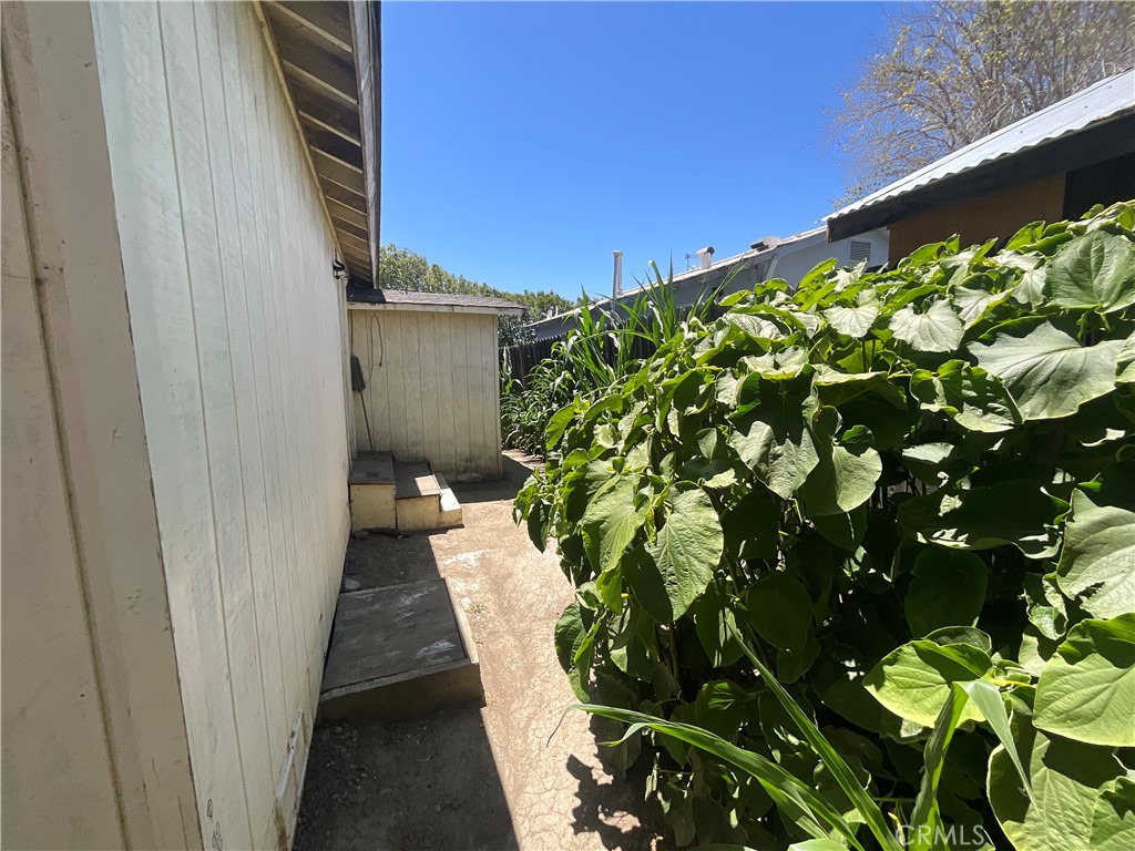 218 Pearl Property Photo 11
