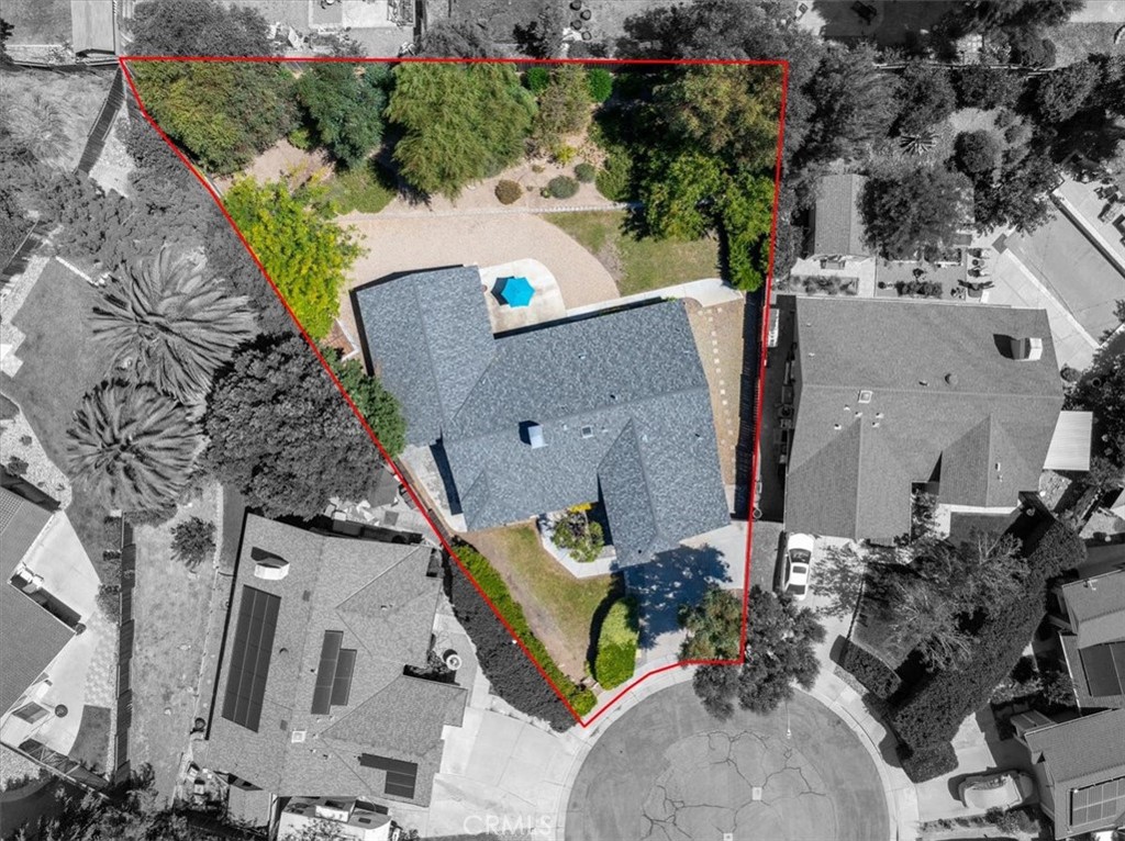 431 Apache Court Property Photo 4