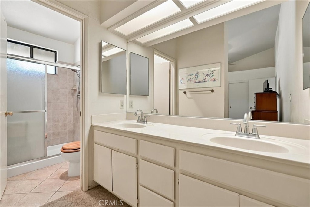 431 Apache Court Property Photo 17