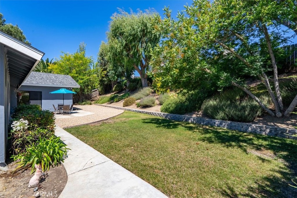 431 Apache Court Property Photo 24