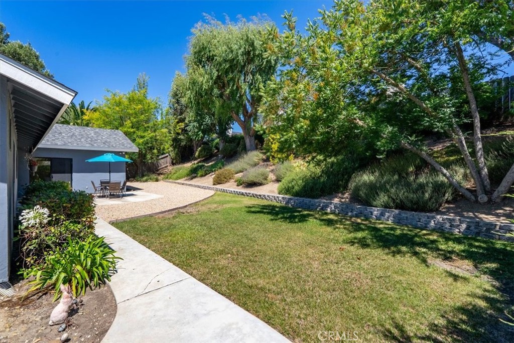 431 Apache Court Property Photo 24