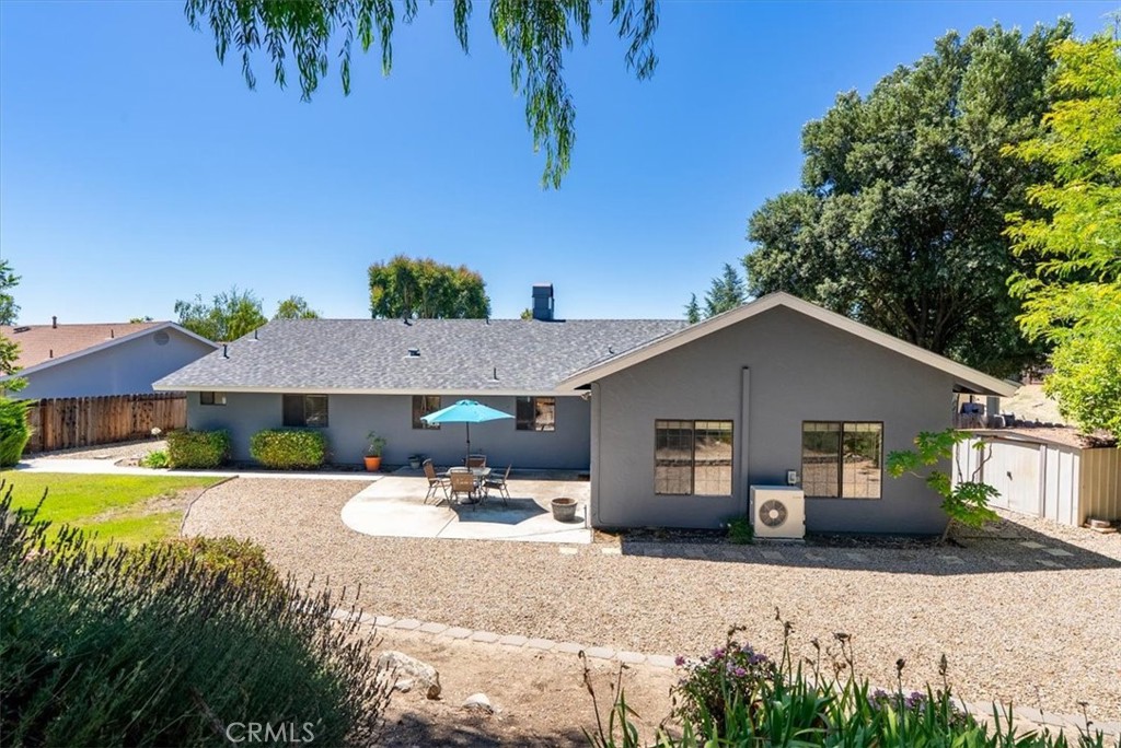 431 Apache Court Property Photo 26