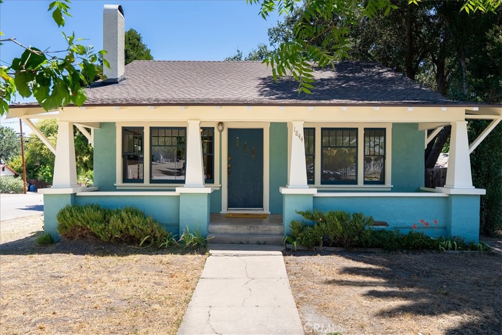 1844 Vine Property Photo 1