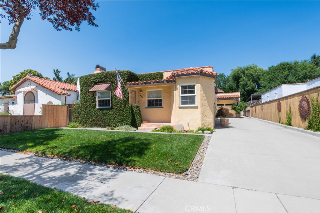 2015 Oak Property Photo