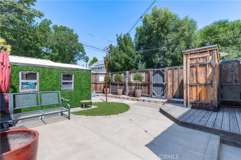 2015 Oak Property Photo 22