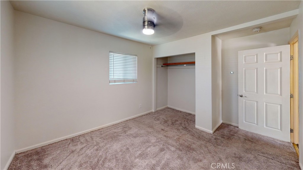 302 S Jackson Property Photo 16