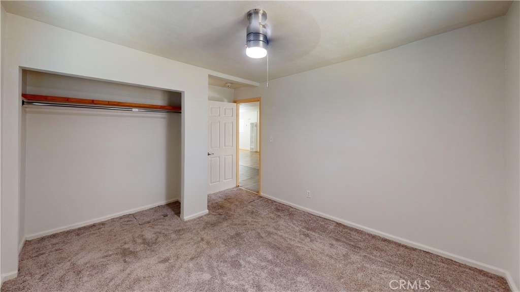 302 S Jackson Property Photo 17