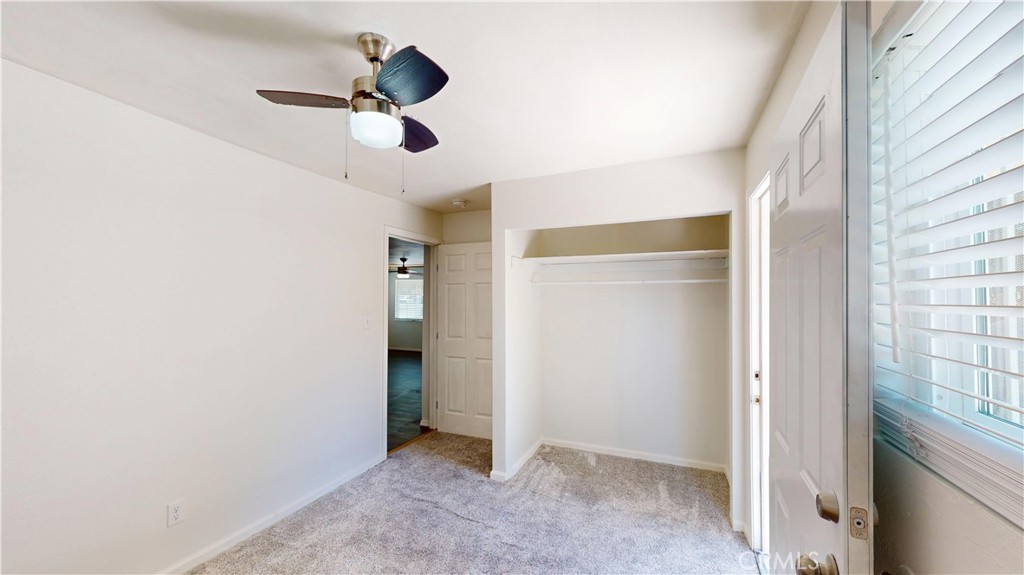 302 S Jackson Property Photo 20